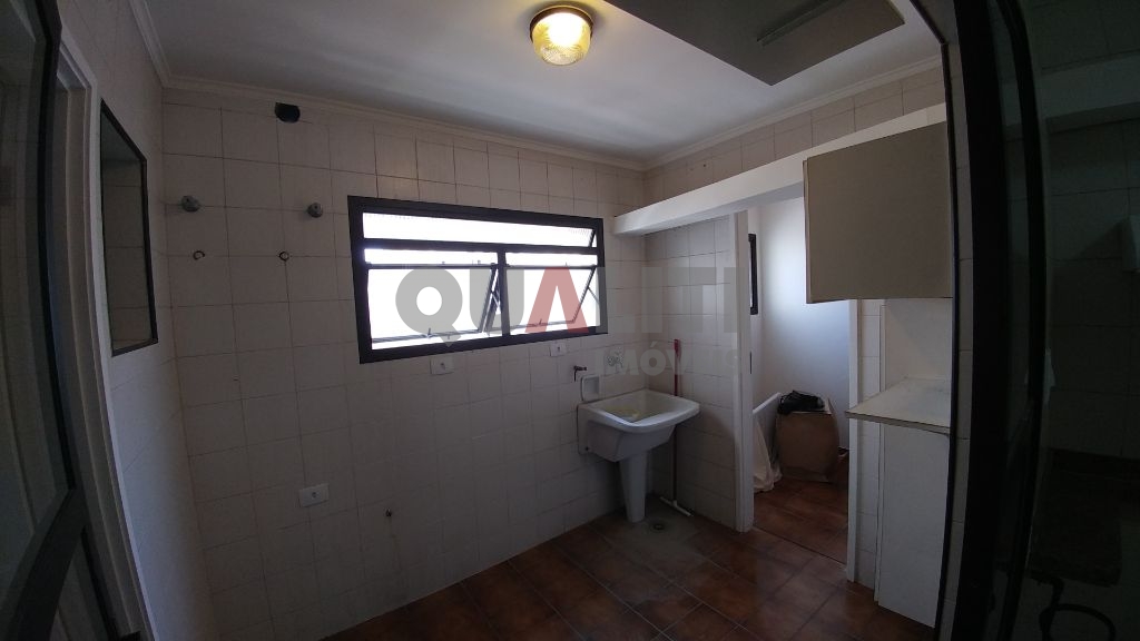 Apartamento para venda em Moema, fora da rota, com 115 m², 3 dormitórios, lavabo, terraço, lazer, oportunidade!!