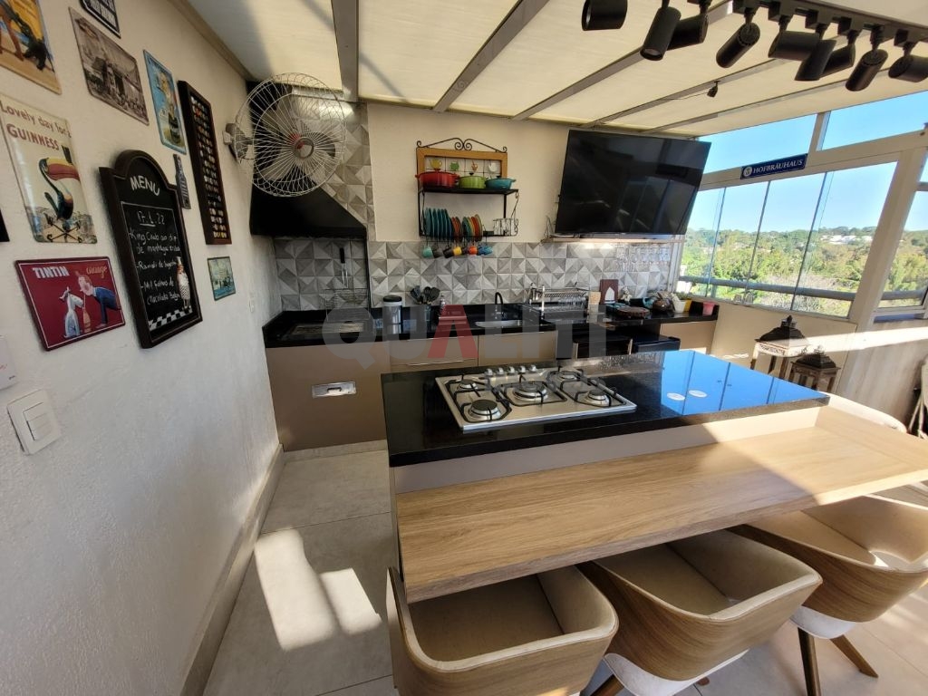 Apartamento cobertura à venda na Chácara Santo Antônio, 2 dormitórios, suíte, 2 vagas de garagem