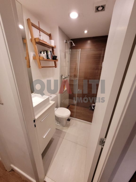 Apartamento cobertura à venda na Chácara Santo Antônio, 2 dormitórios, suíte, 2 vagas de garagem