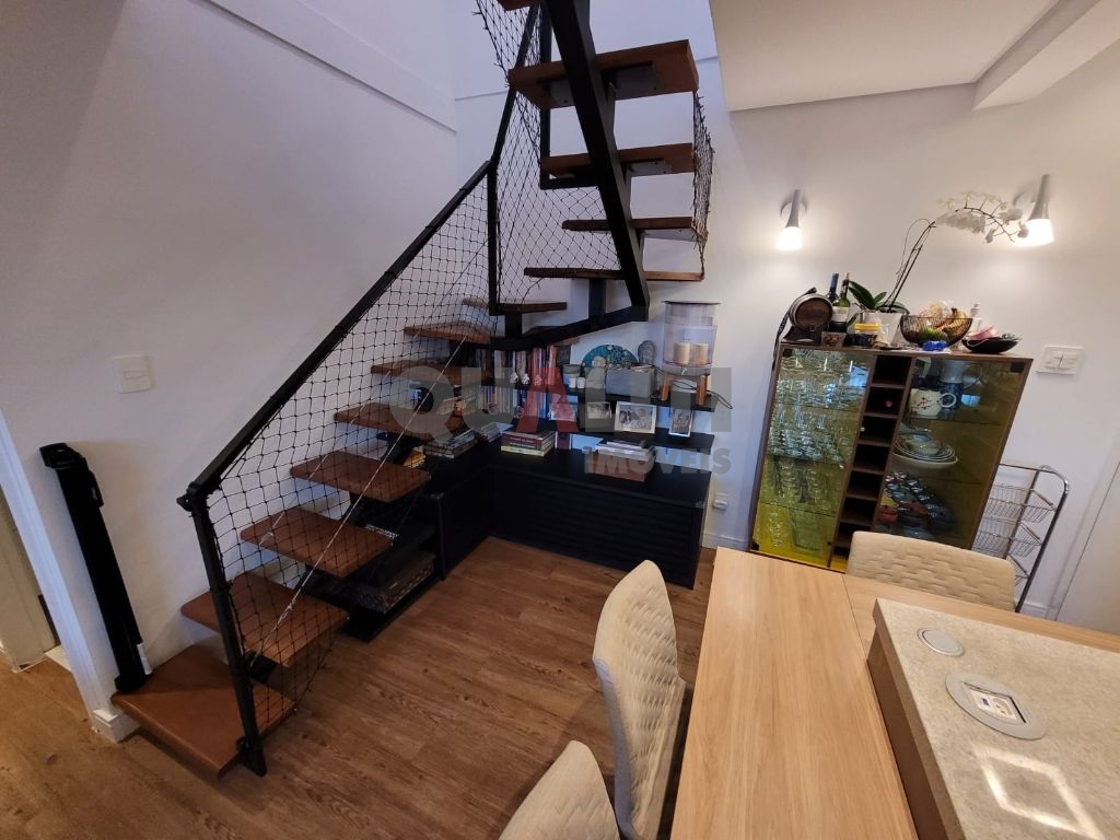 Apartamento cobertura à venda na Chácara Santo Antônio, 2 dormitórios, suíte, 2 vagas de garagem