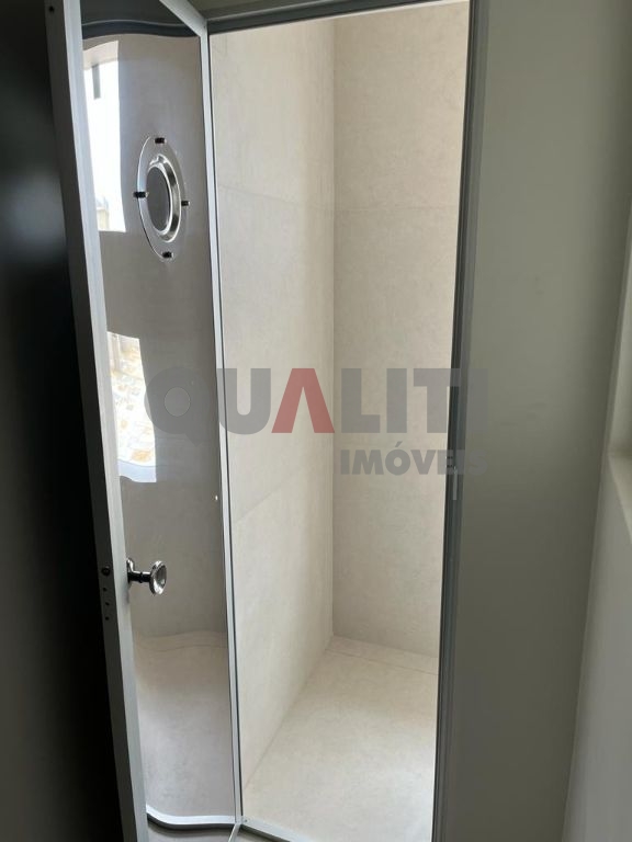 Apartamento mobiliado para Venda em Moema próximo do Metrô, 1 quarto, cozinha americana, terraço, 1 vaga, lazer e baixa taxa de condomínio, oportunidade!!