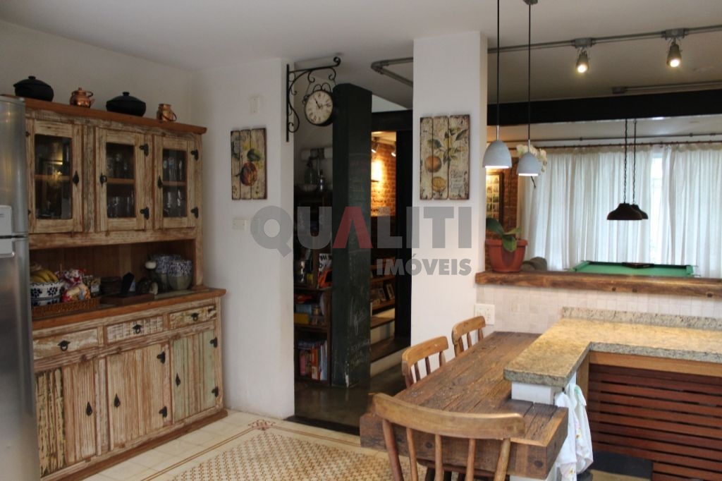 Casa sobrado para venda em Moema com 4 dormitórios e churrasqueira, oportunidade!!