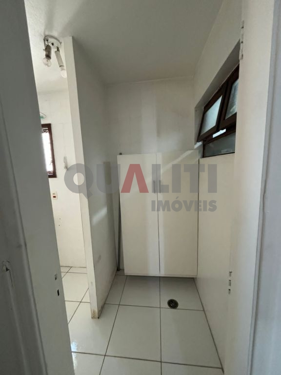 Cobertura triplex com um dormitório para locação em Moema São Paulo.