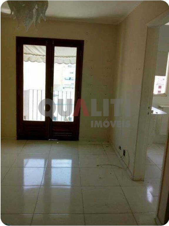 Cobertura triplex com um dormitório para locação em Moema São Paulo.