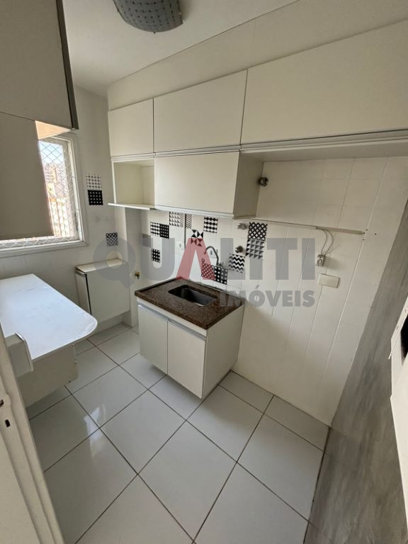 Cobertura triplex com um dormitório para locação em Moema São Paulo.