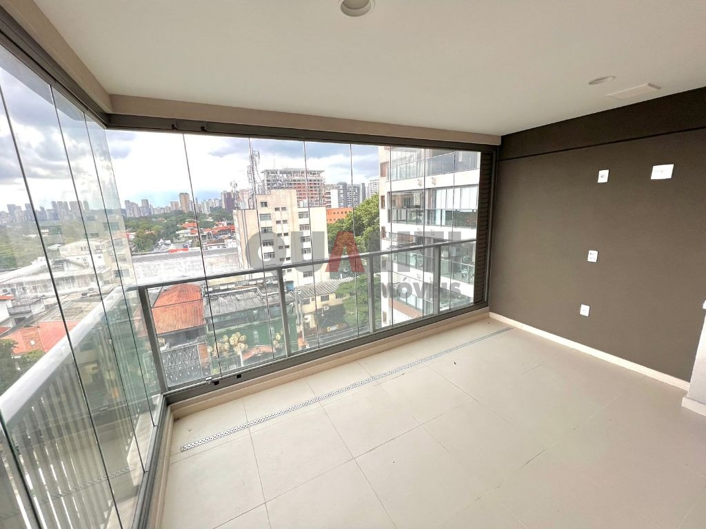Apartamento com 2 dormitórios e 1 suíte para venda em Moema Índios.