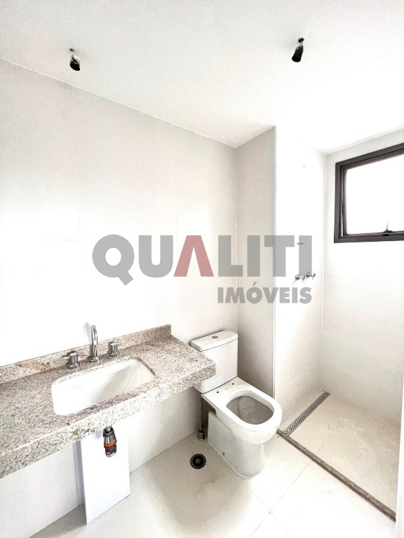 Apartamento com 2 dormitórios e 1 suíte para venda em Moema Índios.