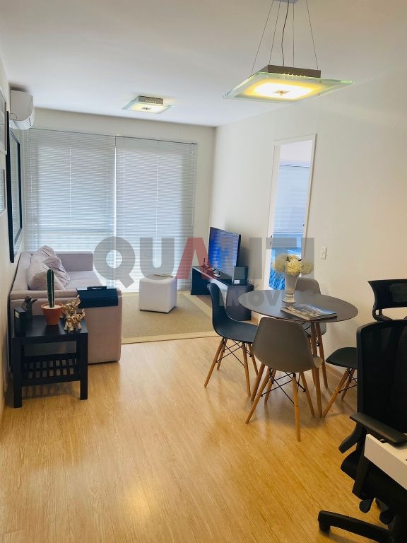 Apartamento de 1 dormitório, 1 suíte, totalmente mobiliado, para Venda em Moema