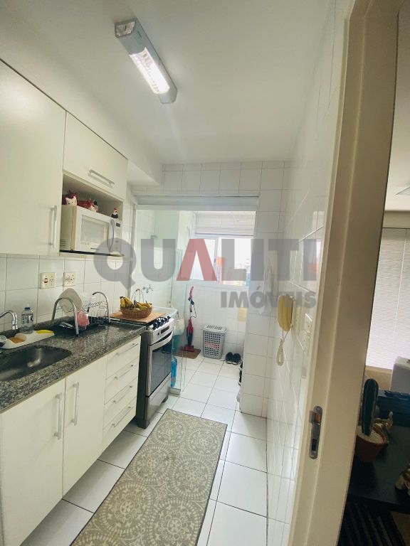Apartamento de 1 dormitório, 1 suíte, totalmente mobiliado, para Venda em Moema