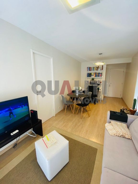 Apartamento de 1 dormitório, 1 suíte, totalmente mobiliado, para Venda em Moema