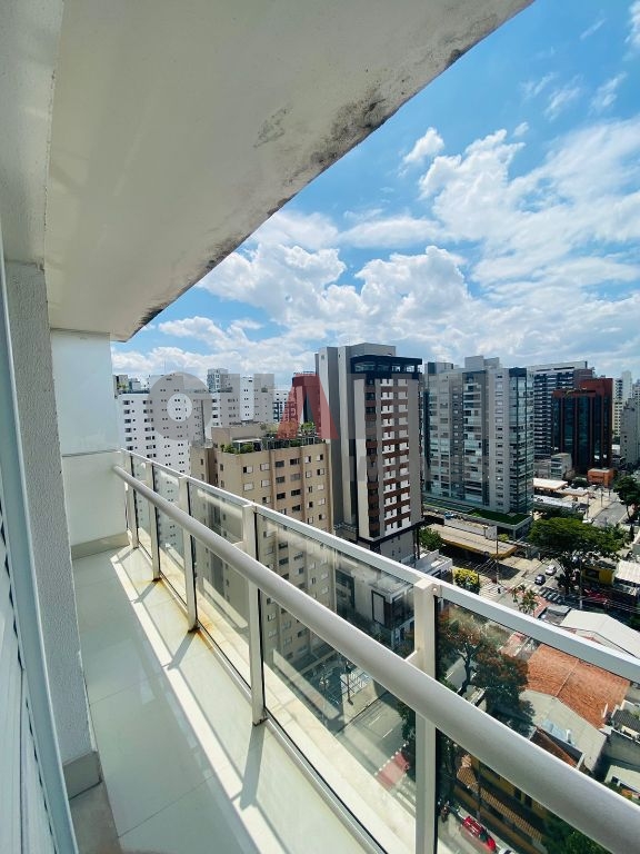 Apartamento de 1 dormitório, 1 suíte, totalmente mobiliado, para Venda em Moema