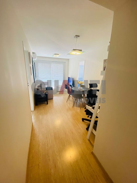 Apartamento de 1 dormitório, 1 suíte, totalmente mobiliado, para Venda em Moema