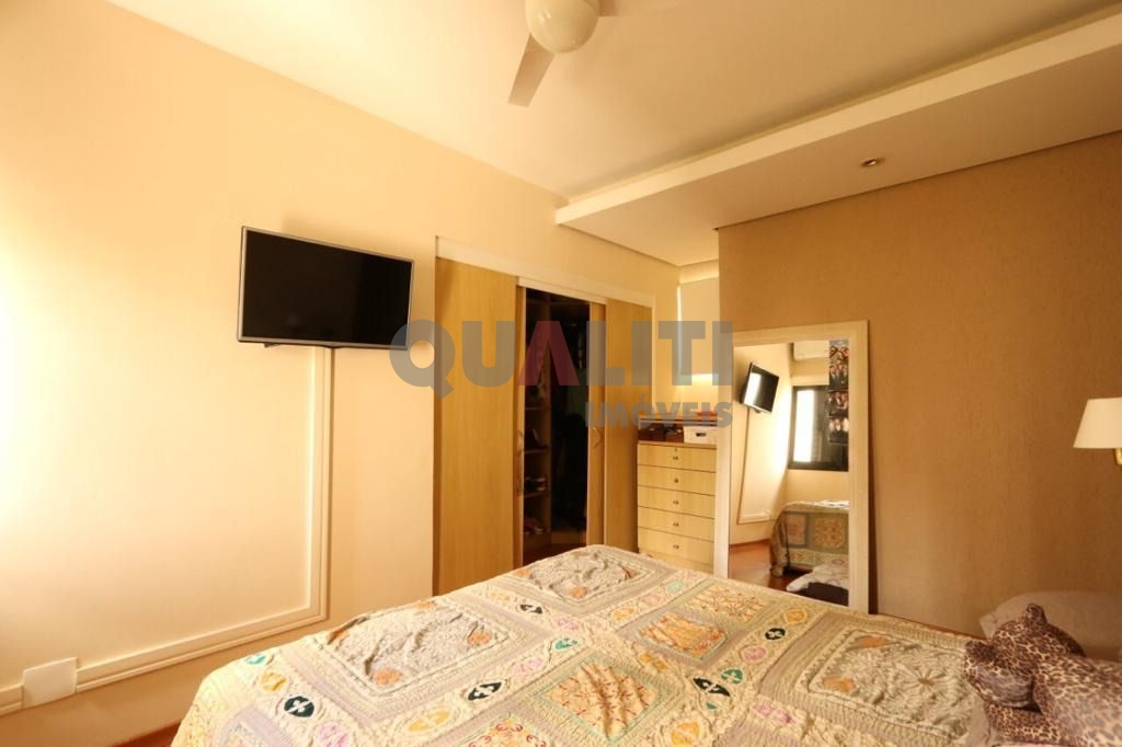 Apartamento com 3 dormitórios e 1 suíte para venda e locação no Campo Belo.