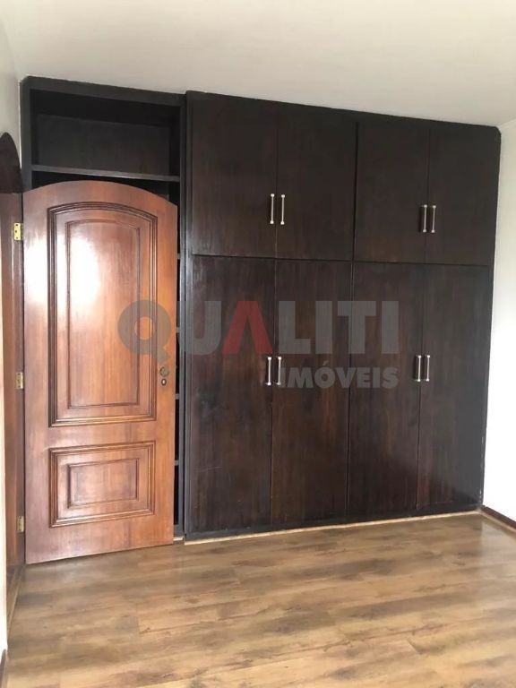 Apartamento 1 por andar, com 3 suítes para venda no Campo Belo São Paulo.