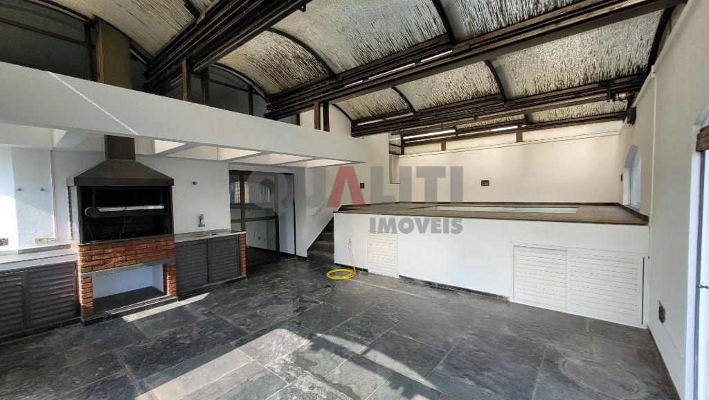 Cobertura para Venda com 360 m², 4 dormitórios, 4 suítes e 4 vagas em Moema Pássaros