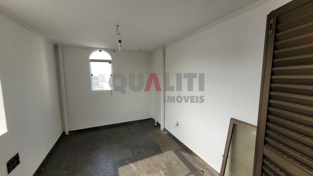 Cobertura para Venda com 360 m², 4 dormitórios, 4 suítes e 4 vagas em Moema Pássaros