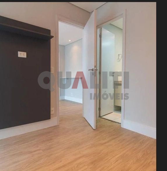 Apartamento com 1 suíte à venda em Campo Belo São Paulo.