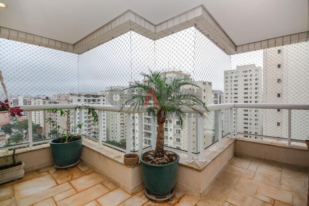 Apartamento alto padrão para venda em Moema, Edifício moderno fora da rota com 195 m², 4 dormitórios, 3 vagas, lazer completo, oportunidade!!