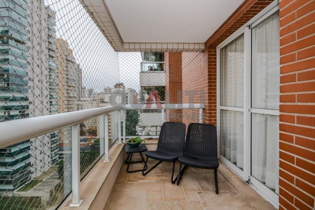 Apartamento alto padrão para venda em Moema, Edifício moderno fora da rota com 195 m², 4 dormitórios, 3 vagas, lazer completo, oportunidade!!
