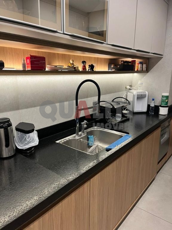 Apartamento com 3 suítes que acabou de ser entregue, à venda em Moema Indios.