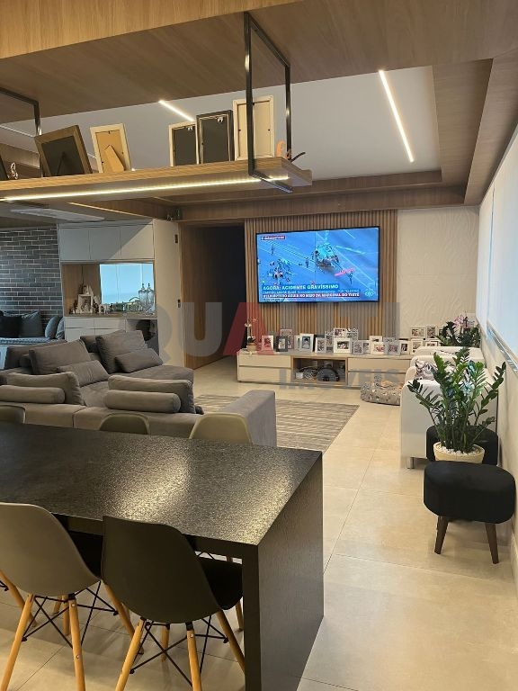 Apartamento com 3 suítes que acabou de ser entregue, à venda em Moema Indios.