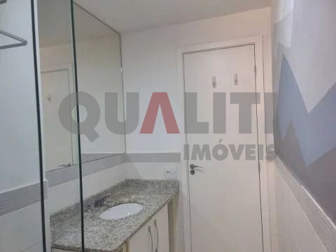 Apartamento com 2 dormitórios sendo 1 suíte para venda na Vila Olímpia