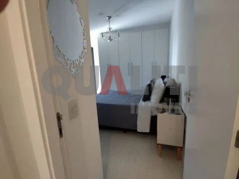 Apartamento com 2 dormitórios sendo 1 suíte para venda na Vila Olímpia