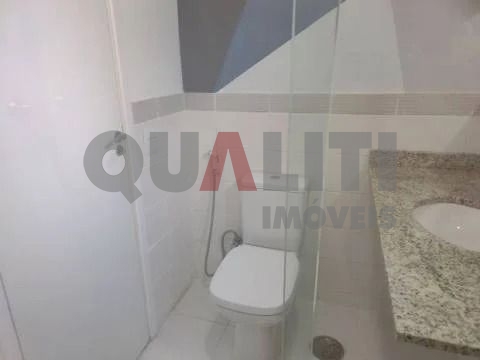 Apartamento com 2 dormitórios sendo 1 suíte para venda na Vila Olímpia