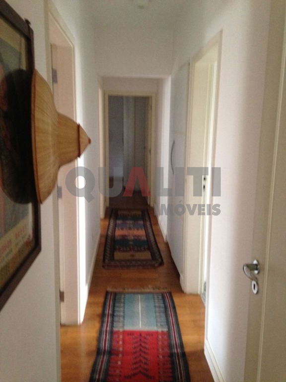 Apartamento alto padrão para venda ou locação em Moema, edifício moderno fora da rota com 160 m², 3 suítes, 3 vagas, terraço, lazer completo, oportunidade!!