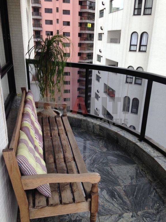 Apartamento alto padrão para venda ou locação em Moema, edifício moderno fora da rota com 160 m², 3 suítes, 3 vagas, terraço, lazer completo, oportunidade!!