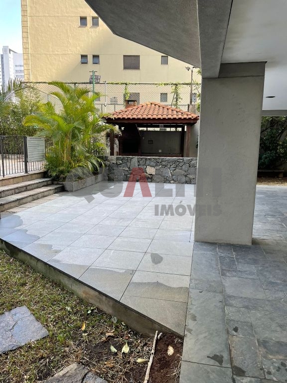 Apartamento para Venda com 3 dormitórios e 1 suíte na Vila Nova Conceição.