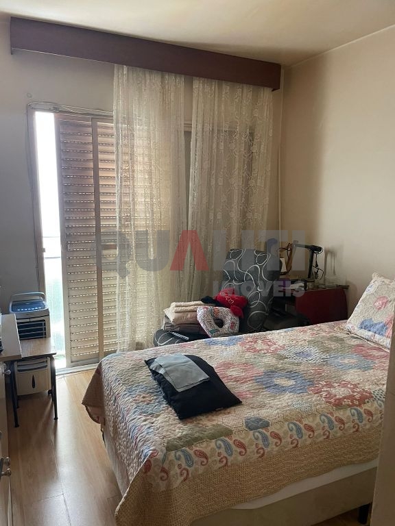 Apartamento para Venda com 3 dormitórios e 1 suíte na Vila Nova Conceição.
