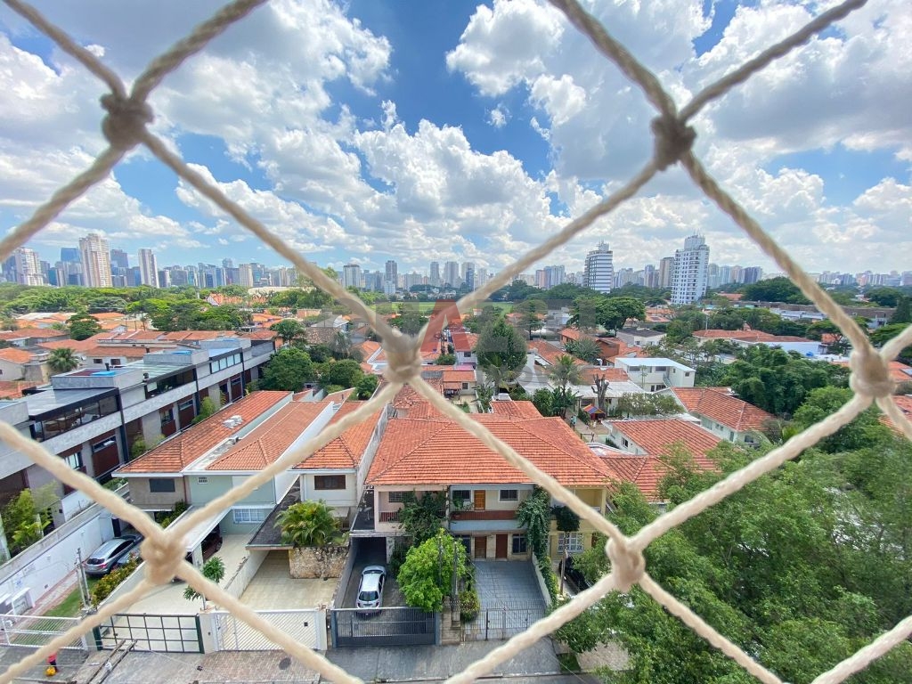 Apartamento com 2 dormitórios para venda no Brooklin Novo.