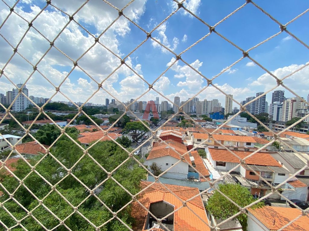 Apartamento com 2 dormitórios para venda no Brooklin Novo.