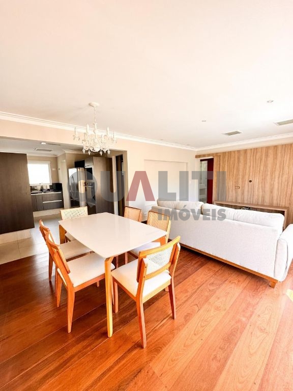 Apartamento com 2 dormitórios reformado, para venda em Moema Índios