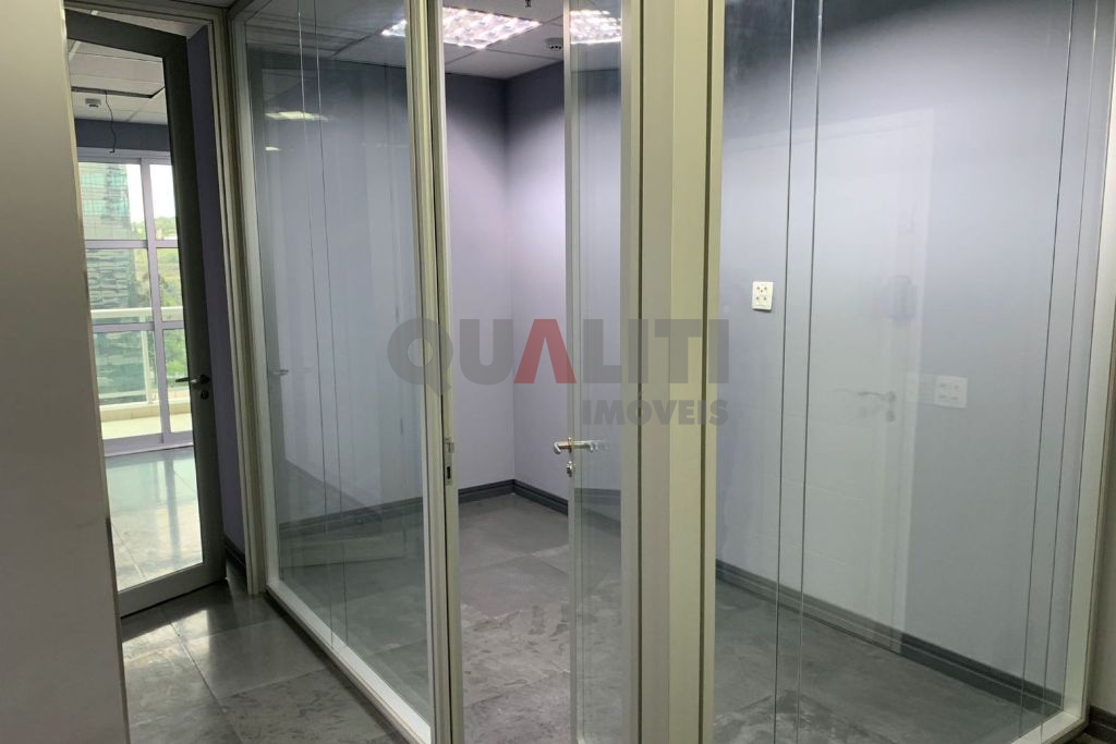 Sala Comercial para locação em prédio novo no Brooklin Novo