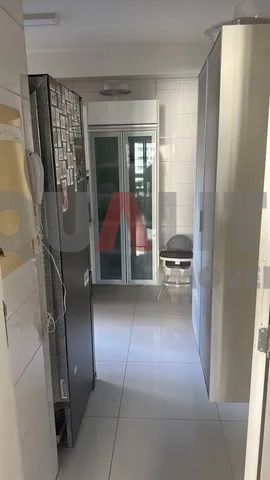 Apartamento com 120 m², living ampliado, varanda gourmet ampla, 3 dormitórios para venda, condomínio muito procurado na Vila Olímpia