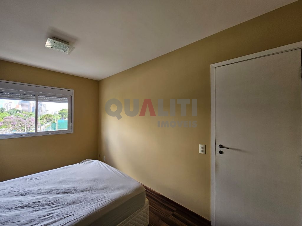 Apartamento com 2 dormitórios, 1 suíte, para venda e locação ao lado do Parque Ibirapuera.