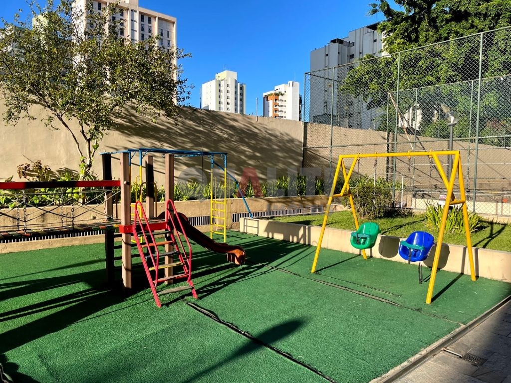 Apartamento à venda com 84m², 2 quartos, 1 suíte, closet, 1 vaga no Bairro de Santo Amaro.