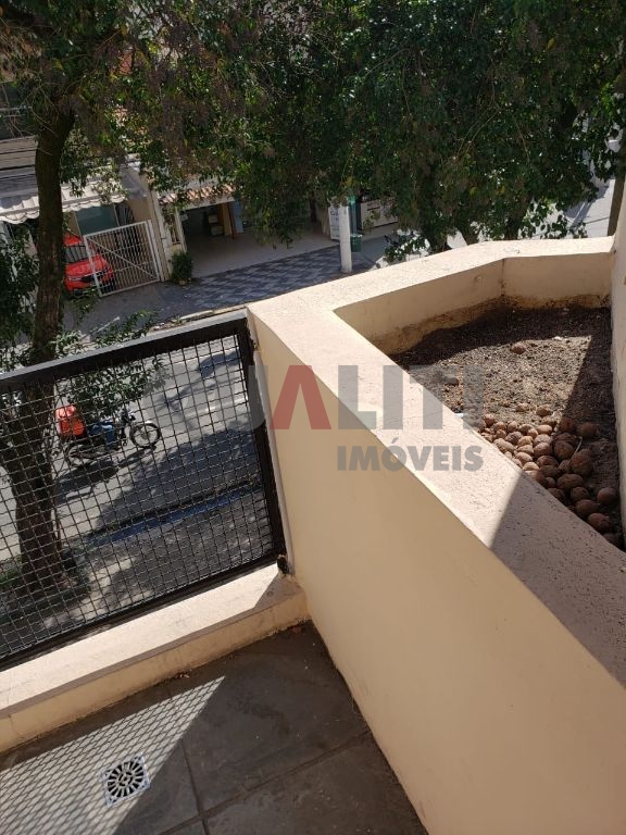 Apartamento semi-mobiliado para locação em moema, próximo ao