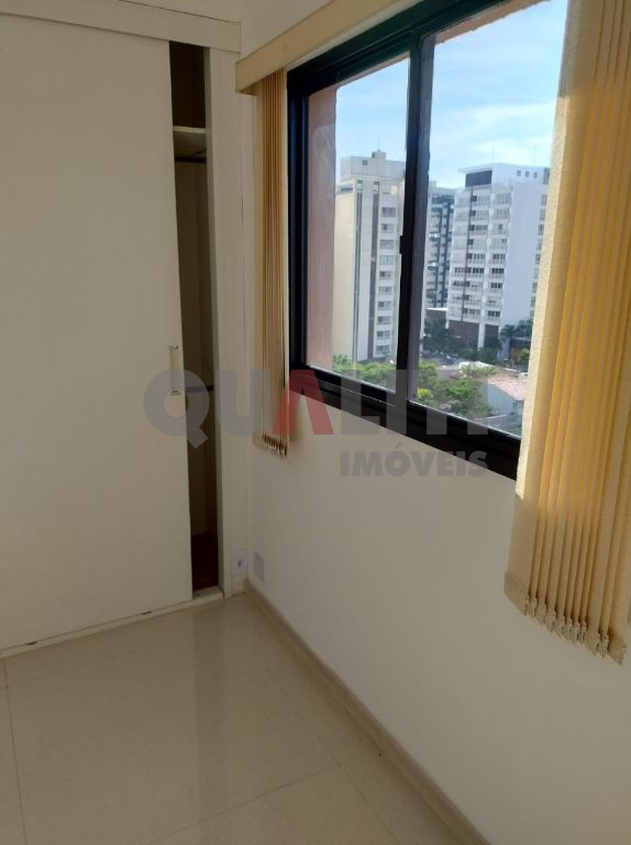Apartamento para venda em Moema, excelente localização próximo do Metrô e do Shopping, com 1 dormitório, 1 vaga e lazer, oportunidade!