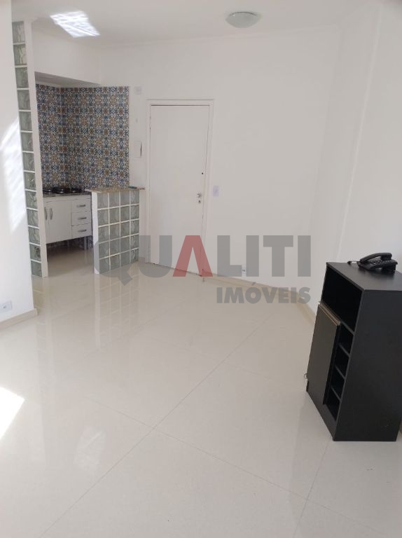 Apartamento para venda em Moema, excelente localização próximo do Metrô e do Shopping, com 1 dormitório, 1 vaga e lazer, oportunidade!