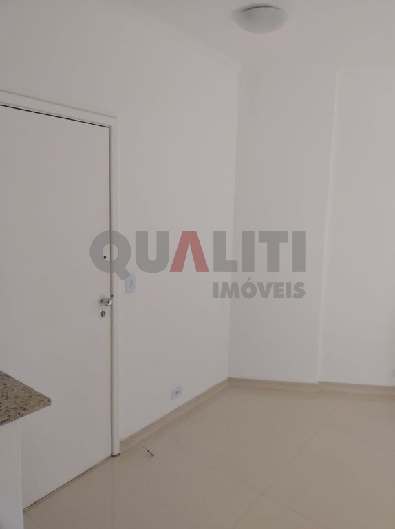 Apartamento para venda em Moema, excelente localização próximo do Metrô e do Shopping, com 1 dormitório, 1 vaga e lazer, oportunidade!