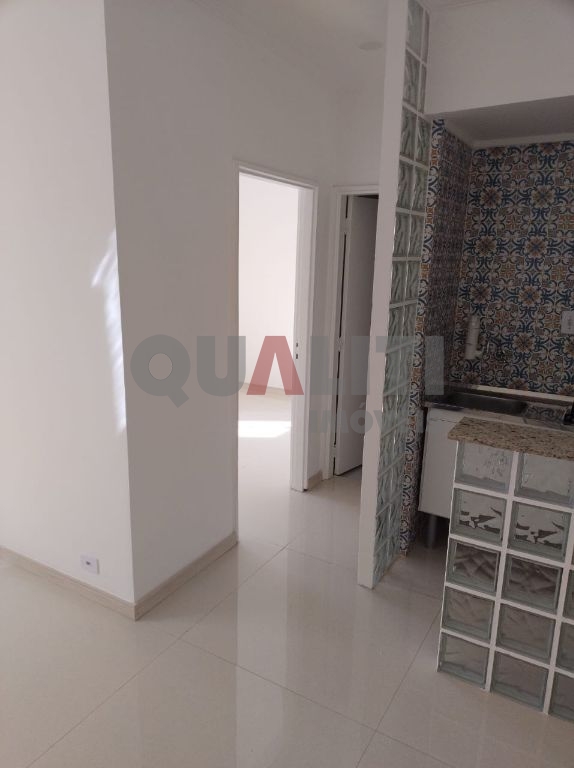 Apartamento para venda em Moema, excelente localização próximo do Metrô e do Shopping, com 1 dormitório, 1 vaga e lazer, oportunidade!