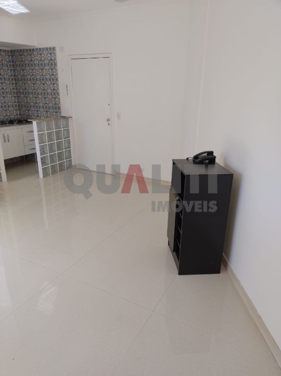 Apartamento para venda em Moema, excelente localização próximo do Metrô e do Shopping, com 1 dormitório, 1 vaga e lazer, oportunidade!