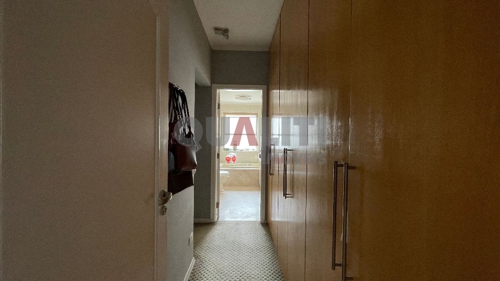 Apartamento alto padrão para Locação, com 222 m², 3 quartos, 3 suítes, 2 vagas no Jardim Paulistano