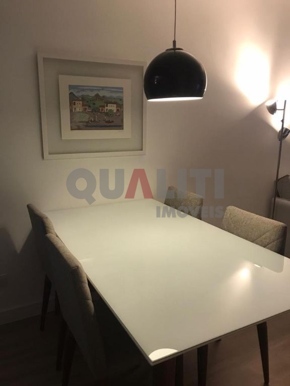 Apartamento para Venda, 64 m², 2 quartos, 2 banheiros, 1 vaga na Vila Olímpia