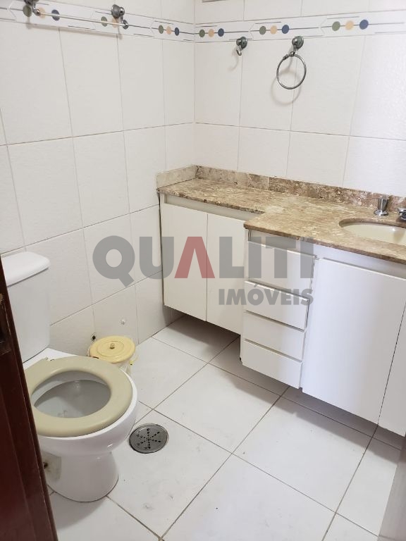 Apartamento locação em Moema com 93 m², 3 dormitórios sendo 1 suíte, 2 vagas, terraço, andar alto, lazer, oportunidade!!