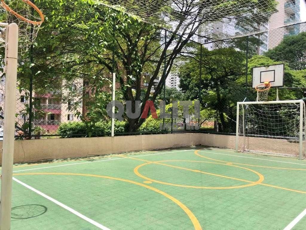 Apartamento para venda todo reformado com 80m², 2 quartos, 1 suíte e 2 vagas em Moema Índios