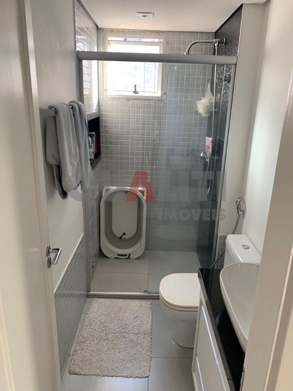 Apartamento para venda todo reformado com 80m², 2 quartos, 1 suíte e 2 vagas em Moema Índios